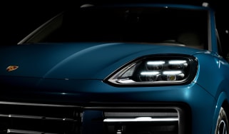 Porsche Cayenne teaser